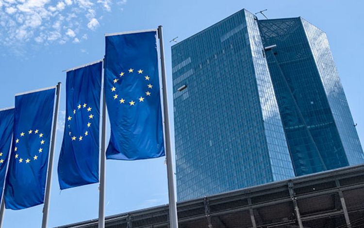 Hauptgebäude der Europäischen Zentralbank in Frankfurt