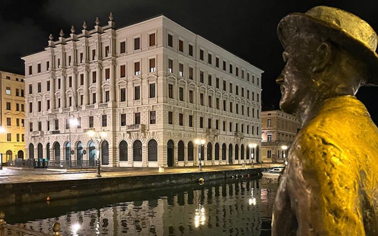 Piazza del Ponterosso und Canal Grande, Triest
