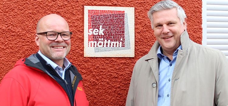Roger Balmer, Geschäftsführer Pro-Energie, und Markus Ruggiero, Banker und in seiner Wohngemeinde zuständig für das Ressort Infrastruktur in der Schulpflege der Sek Mättmi in Mettmenstetten 